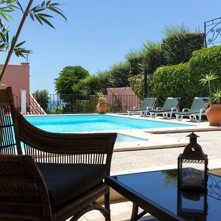 Apartamento Com Piscina Cruz Quebrada Eksteriør billede