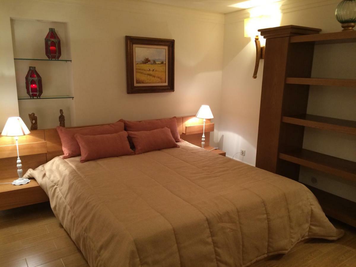Apartamento Com Piscina Cruz Quebrada Eksteriør billede