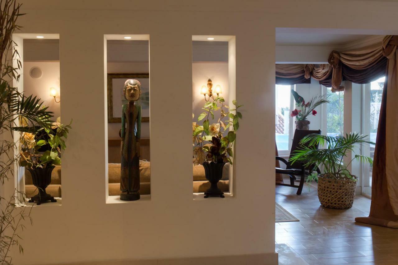 Apartamento Com Piscina Cruz Quebrada Eksteriør billede