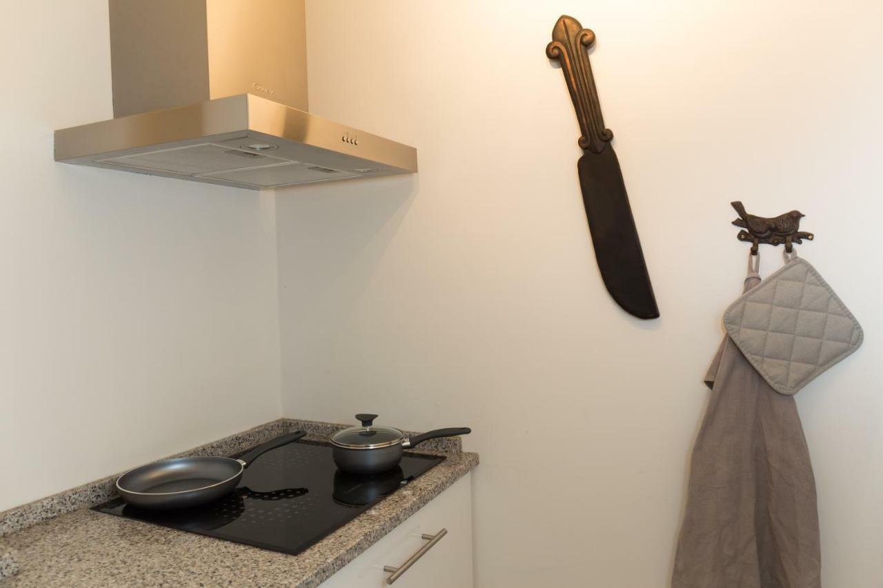 Apartamento Com Piscina Cruz Quebrada Eksteriør billede